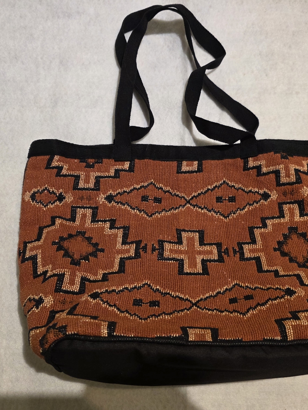 Woven Aztec-Pattern Tote Bag in Rust and Black